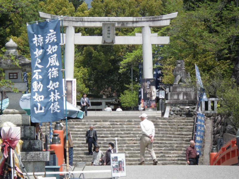 新年明けましておめでとうございます